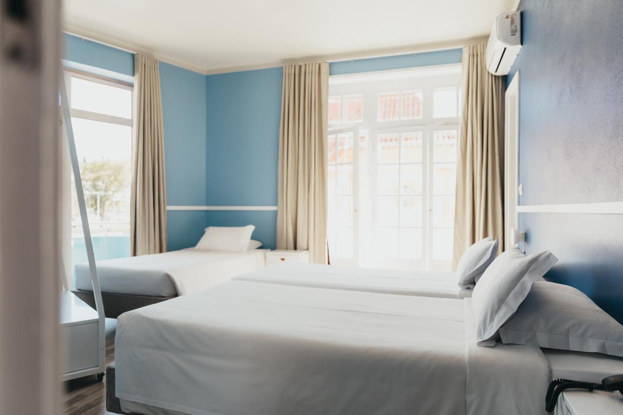 Hotel Leiria Classic Bagian luar foto