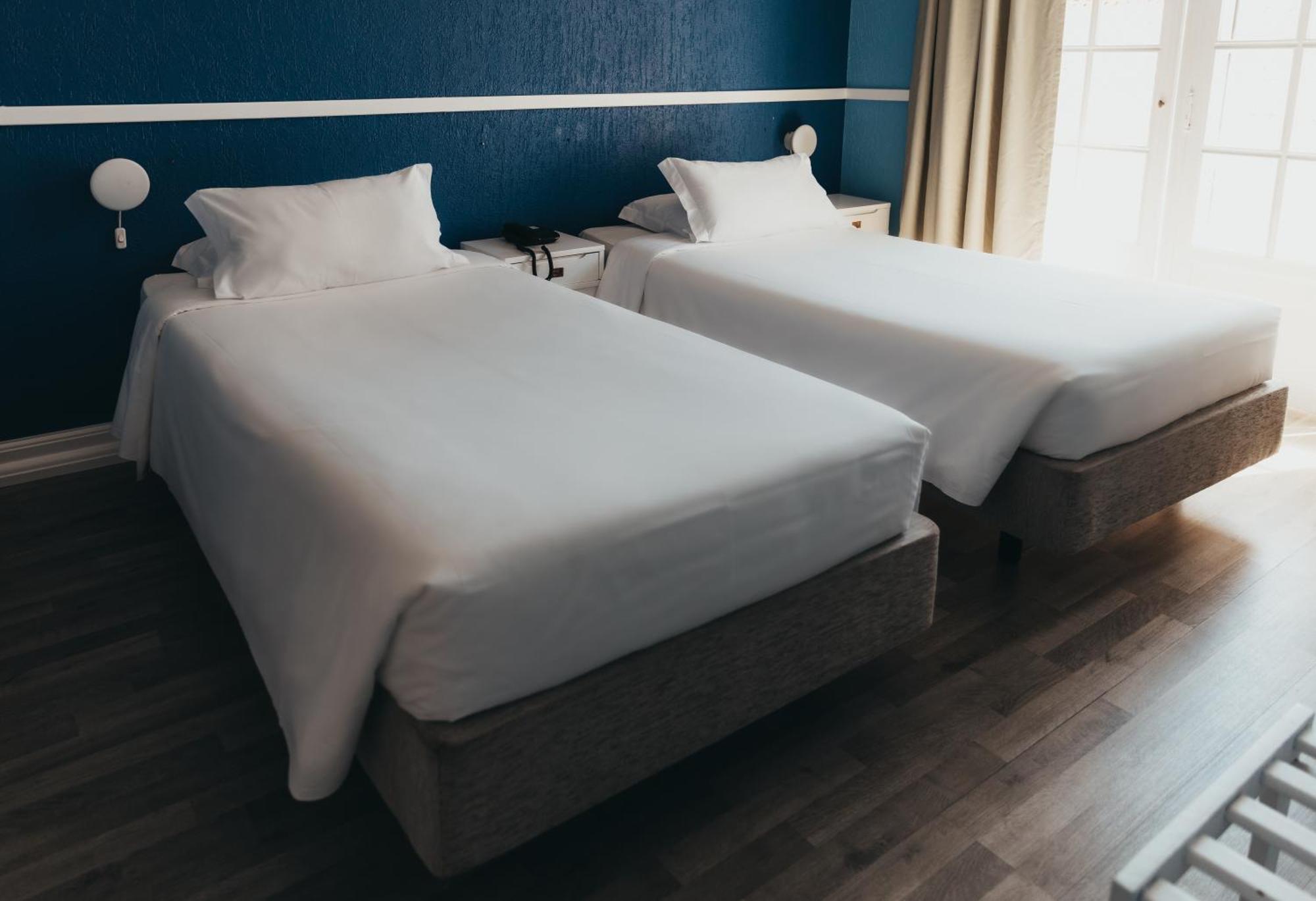 Hotel Leiria Classic Bagian luar foto