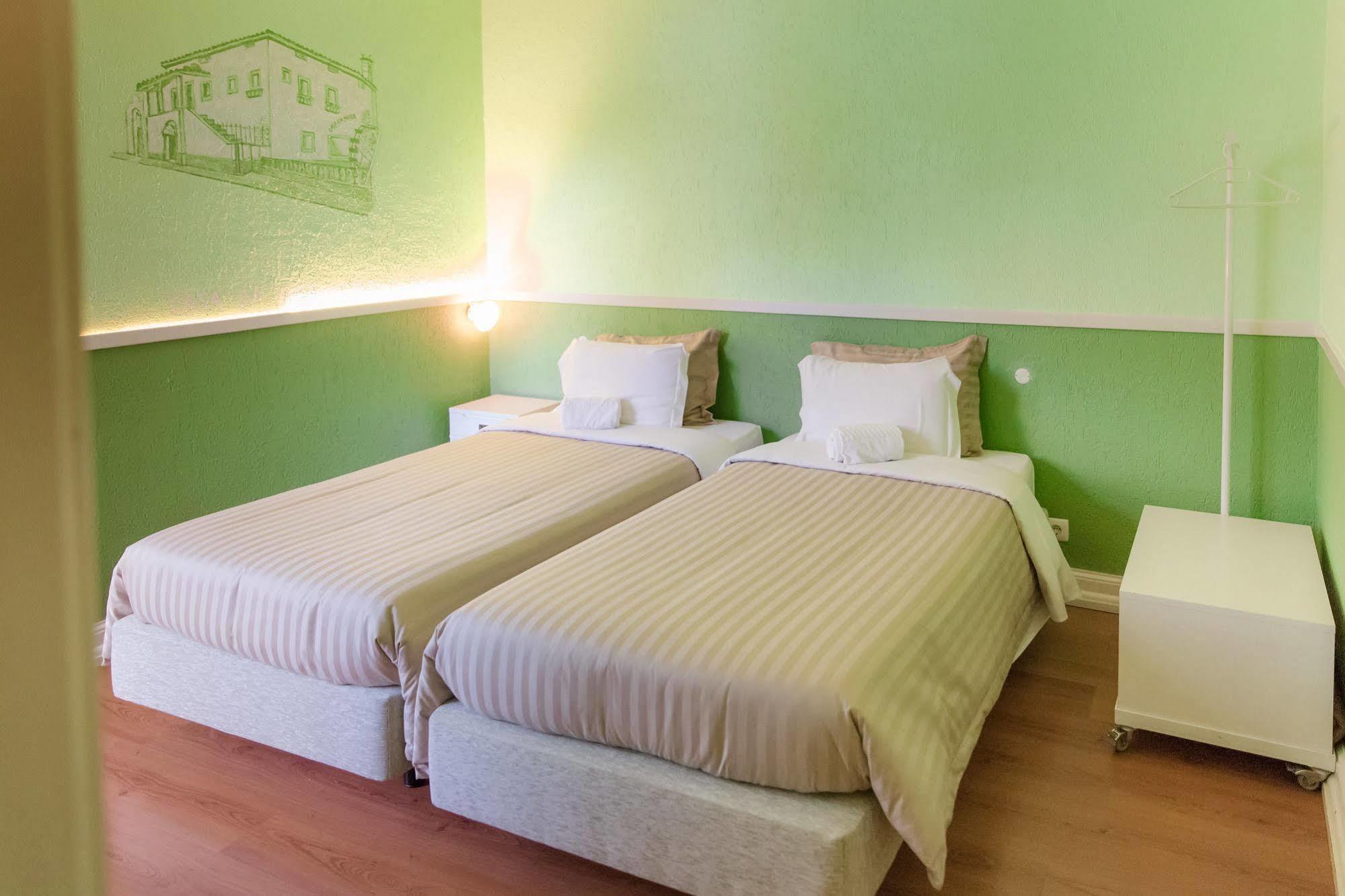Hotel Leiria Classic Bagian luar foto