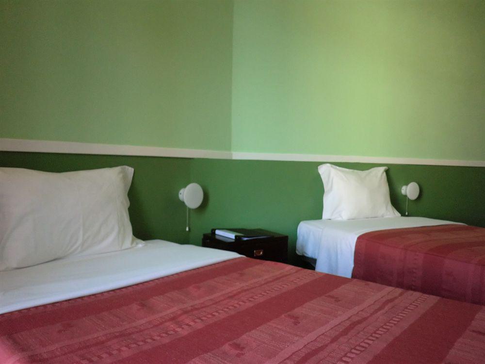 Hotel Leiria Classic Bagian luar foto
